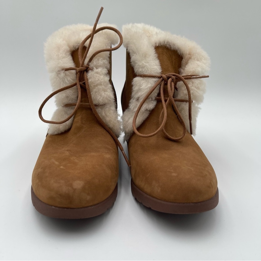 UGG Australia Jeovana Boots Chestnut Suede Waterproof  Wedge Lace Up size 9 - Picture 6 of 16